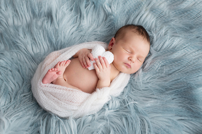 Правильный уход за кожей новорожденного ребенка
