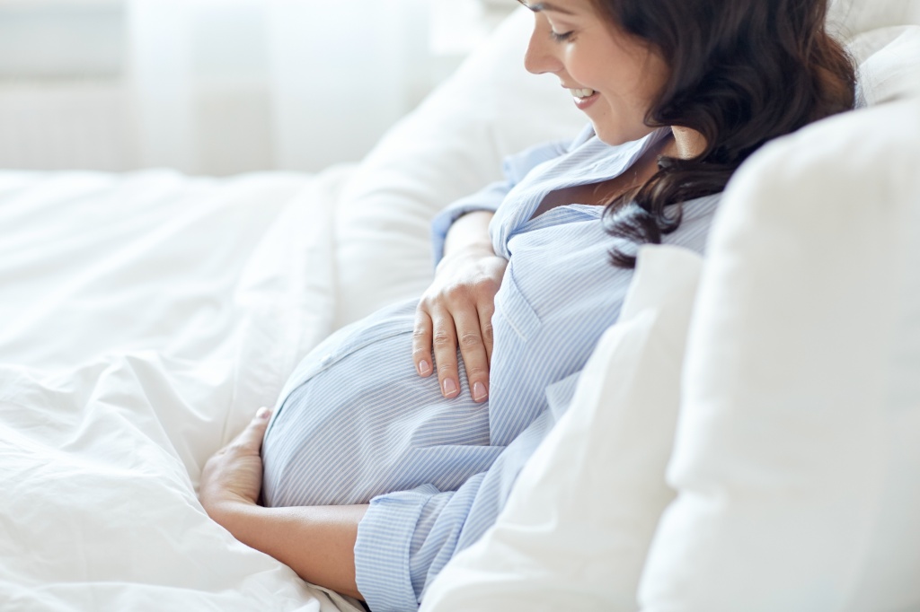 Причины гипергидроза у женщин, беременность
